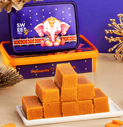 Premium Kaju Katli & Premium Carrot Mysorepak - Sweet16